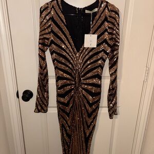 Abyss By Abby Black and Gold Sequin Long Sleeve Dress
